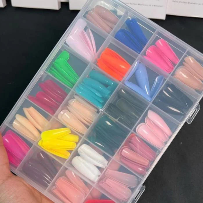 576 Pcs Multi-Color Nail Set